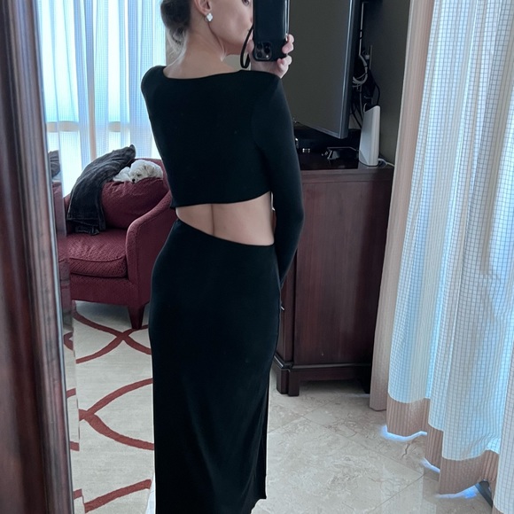 Black midi dress with cut outs - Picture 6 of 7